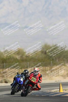 media/Oct-30-2025-Racers Edge (Thu) [[dabbdaf680]]/3-B Group/Session 2 Turn 2/